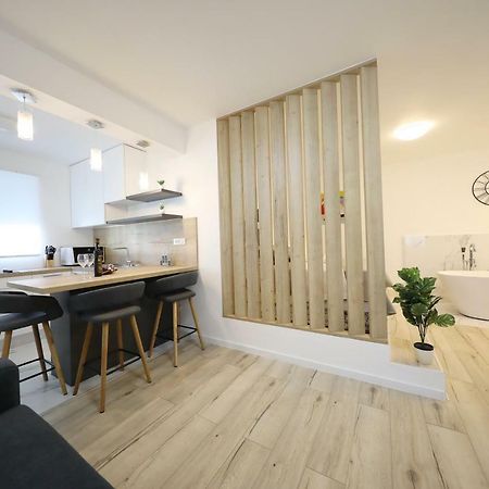 Sens Apartments Zadar Exterior photo