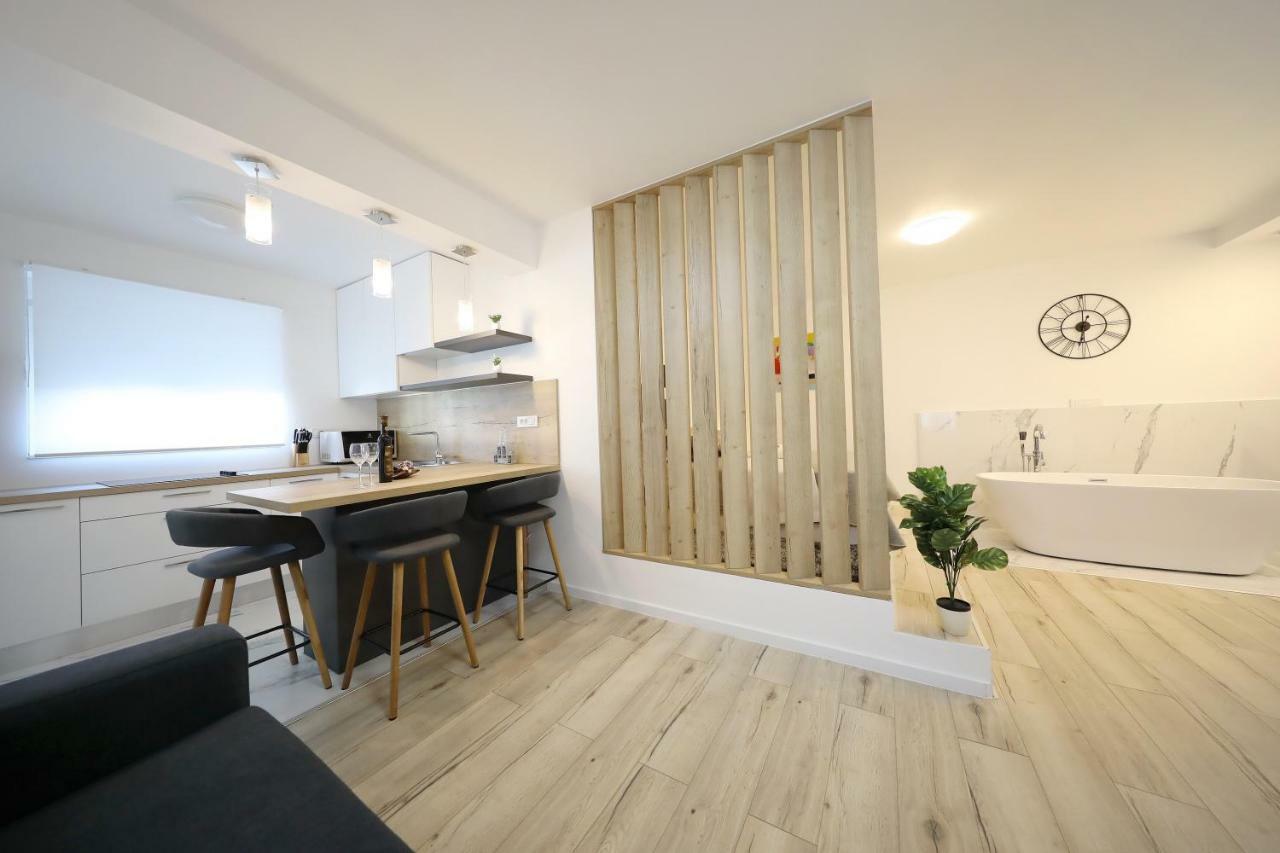 Sens Apartments Zadar Exterior photo